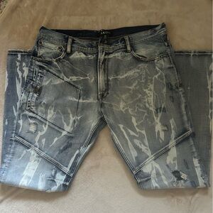 Akoo Men's Light Blue Distressed Jeans